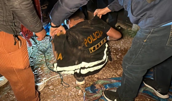 Amenazaron con hacer justicia popular: Retienen a cuatro acusados de robo en Juliaca