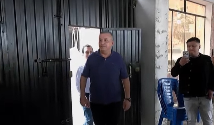 Urresti se muestra optimista tras desayuno electoral: “Estoy seguro que vamos a ganar”