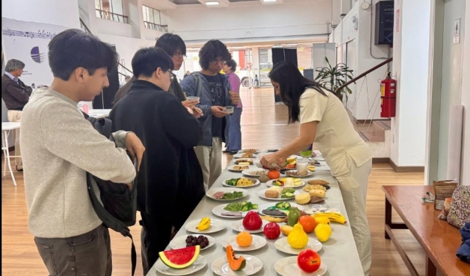 CNP organiza "Feria de Emprendimientos de Nutricionistas" y abre sus puertas a la población