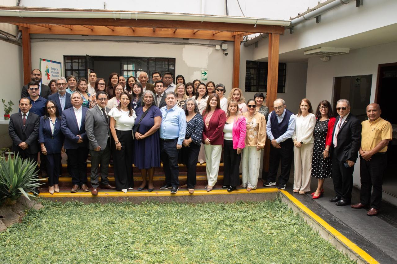 Presidentes de Comisiones de Educación del Senado y de Cámara de Diputados destacan la importancia del CNE