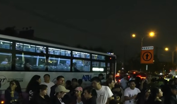 Congestión vehicular y cierre de calles por primer concierto de BTS