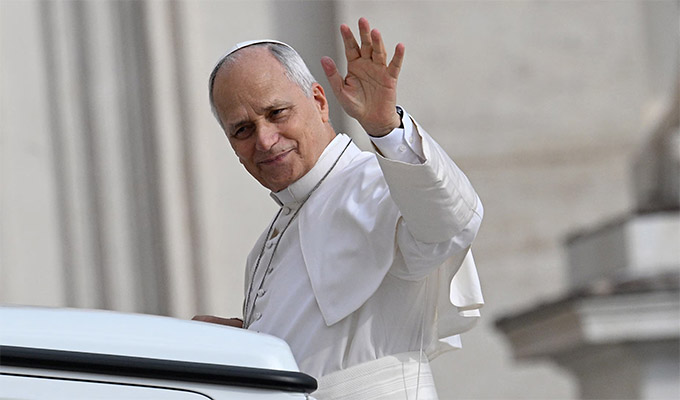 Vaticano organiza misa y oración especial por la salud del papa León XIV en la plaza de San Pedro