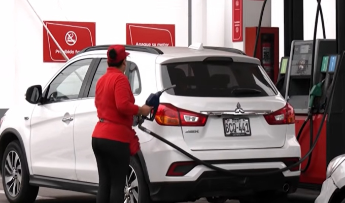 Fenómeno El Niño podría afectar el abastecimiento de combustible y generar colas en los grifos