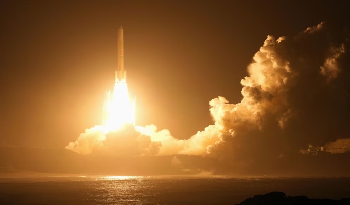 Japón lanza misión espacial para explorar las lunas de Marte y traer muestras a la Tierra en 2031