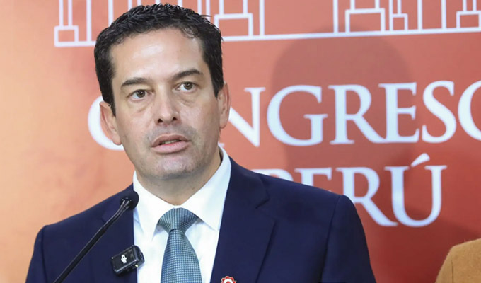 Miguel Torres sobre aprobación de facultades: No se desnaturalizó dictamen remitido por Diputados
