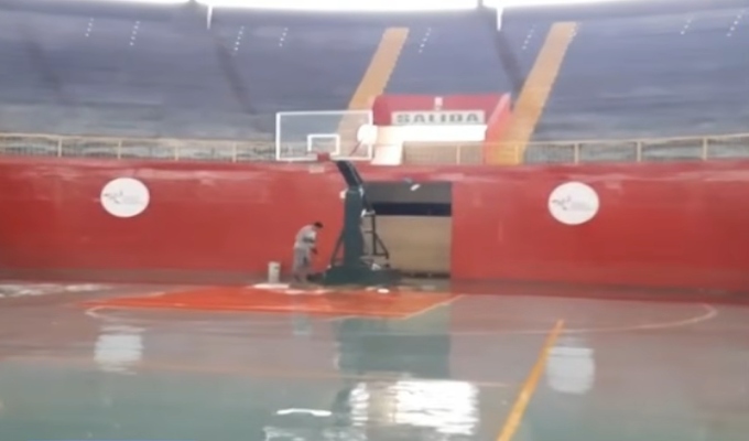 Ica: inician labores de limpieza tras inundación del gimnasio del IPD