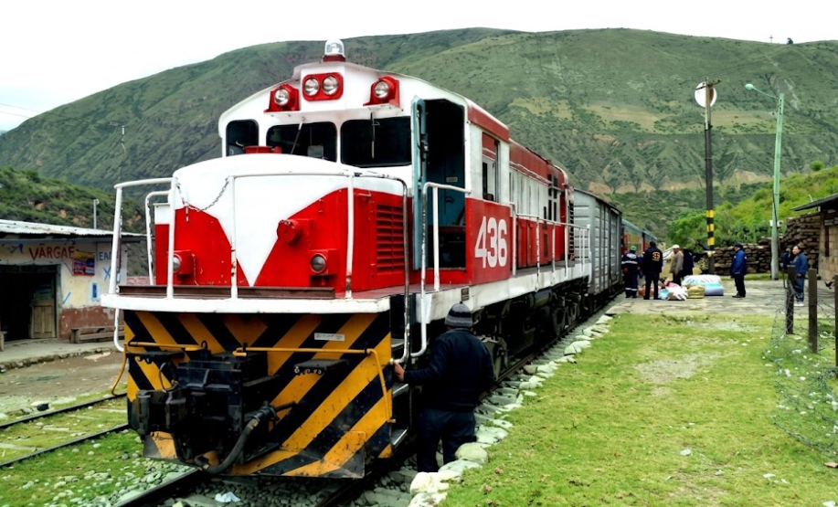 Tren Macho será modernizado con inversión superior a US$500 millones y ofrecerá viajes gratuitos