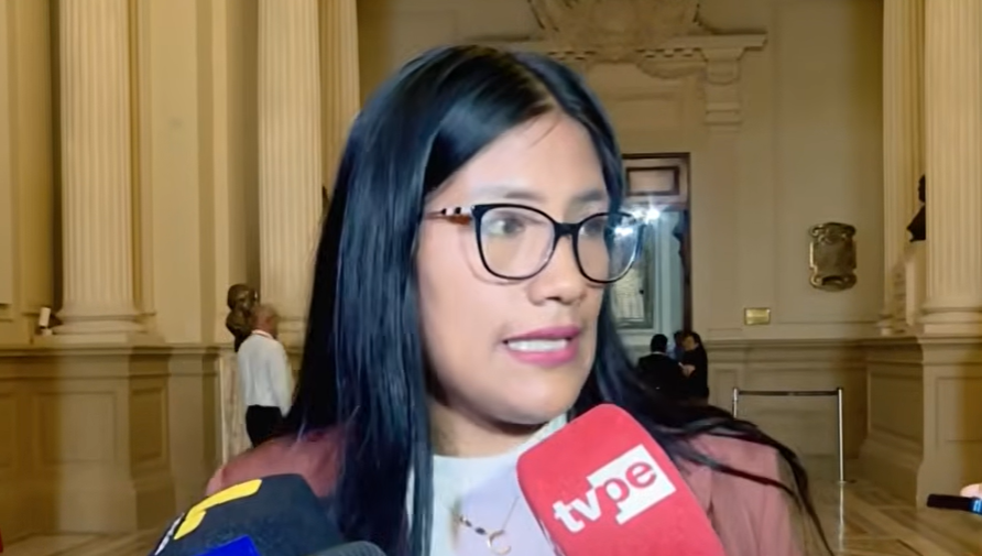 Catherine Palomino responde a denuncia de presuntos cobros a trabajadores