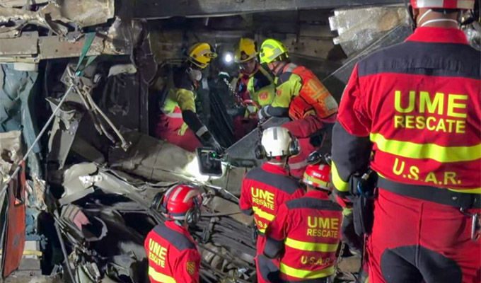 Peruano sobrevive a tragedia ferroviaria en España: salió expulsado del vagón tras el choque