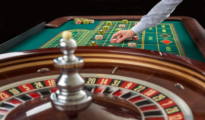 De los salones de París a la pantalla del celular: la historia de las mesas de ruleta