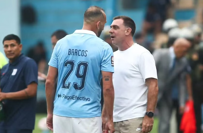 Hernán Barcos rompe su silencio tras su enfrentamiento con Pablo Guede