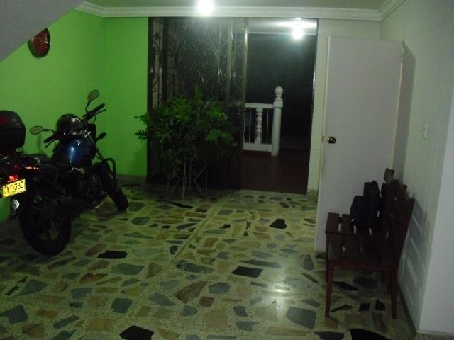 Casa de 7 alcobas en venta en Conucos, Bucaramanga, 400 m² · foto 16 de 22