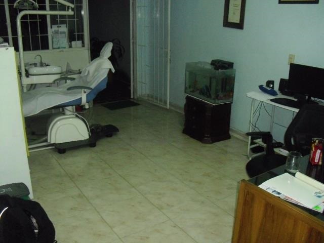 Casa de 7 alcobas en venta en Conucos, Bucaramanga, 400 m² · foto 4 de 22