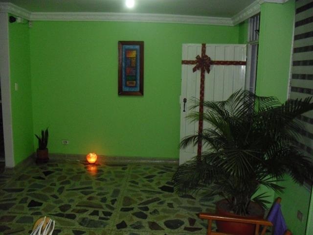 Casa de 7 alcobas en venta en Conucos, Bucaramanga, 400 m² · foto 9 de 22