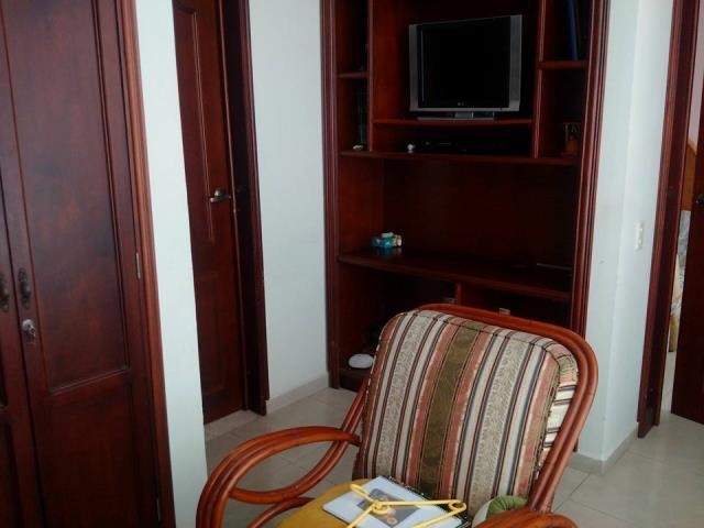 Casa de 9 alcobas en venta en Bolarqui, Bucaramanga, 800 m² · foto 15 de 24