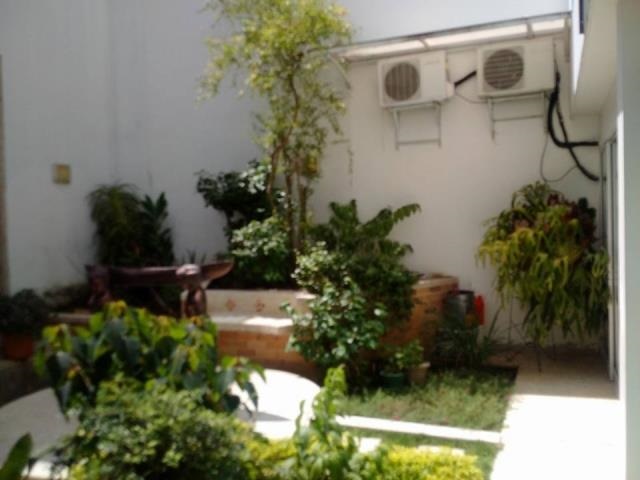 Casa de 9 alcobas en venta en Bolarqui, Bucaramanga, 800 m² · foto 6 de 24