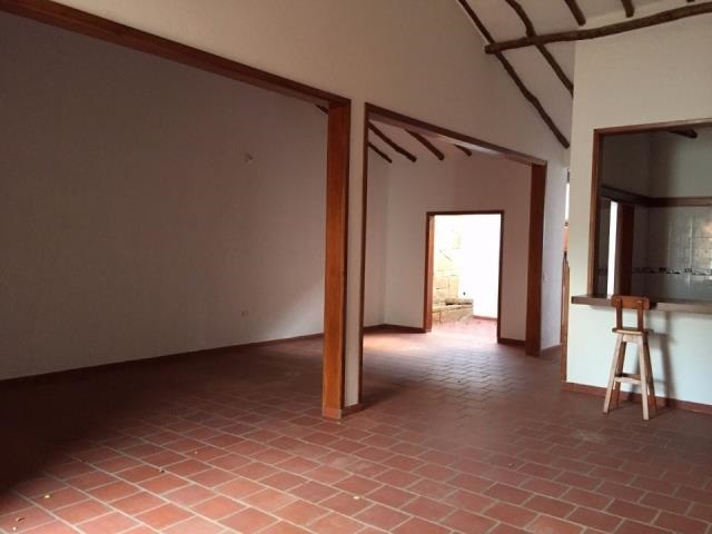 Casa de 3 alcobas en venta en La Ceiba, Bucaramanga, 217 m² · foto 6 de 15
