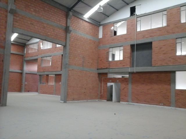 Bodega en arriendo en Las Villas De Mosquera, Mosquera, 1800 m² · foto 8 de 19