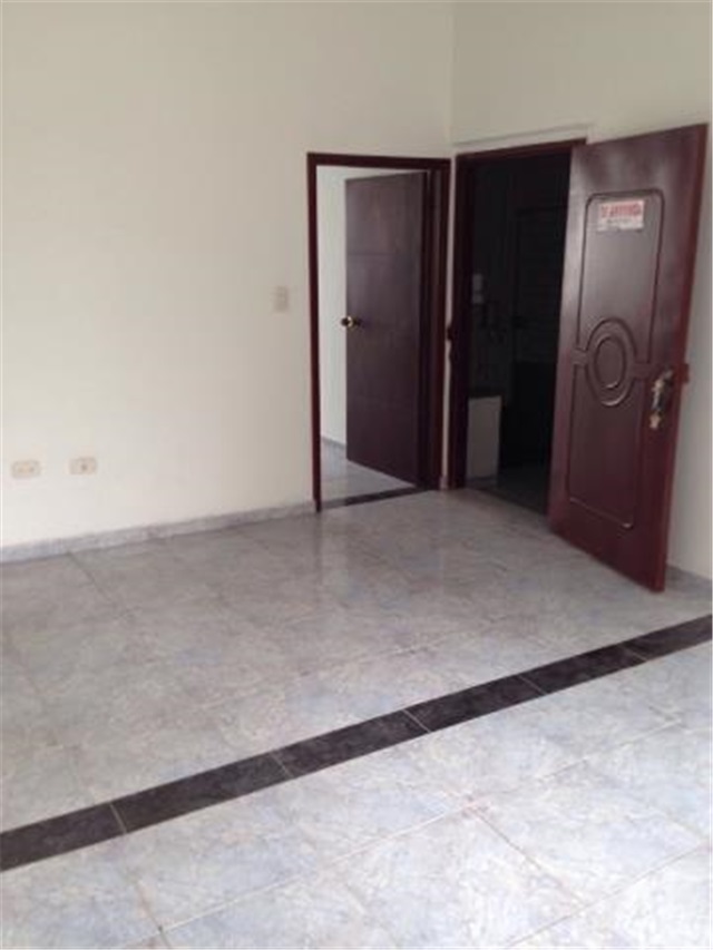 Oficina en Arriendo - Vista 4