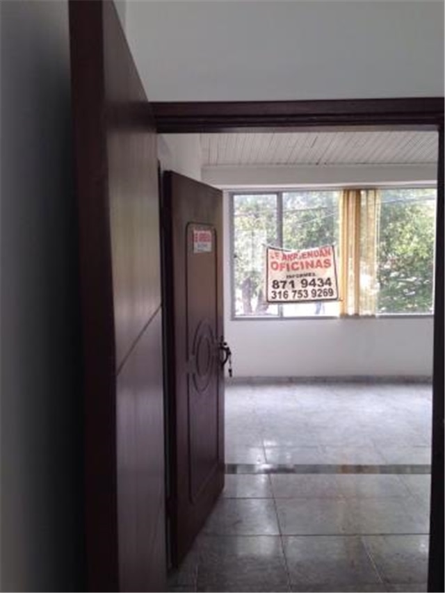 Oficina en Arriendo - Vista 2