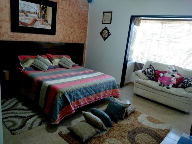 Casa de 6 alcobas en venta en Los Cedros, Bucaramanga, 400 m² · foto 7 de 24