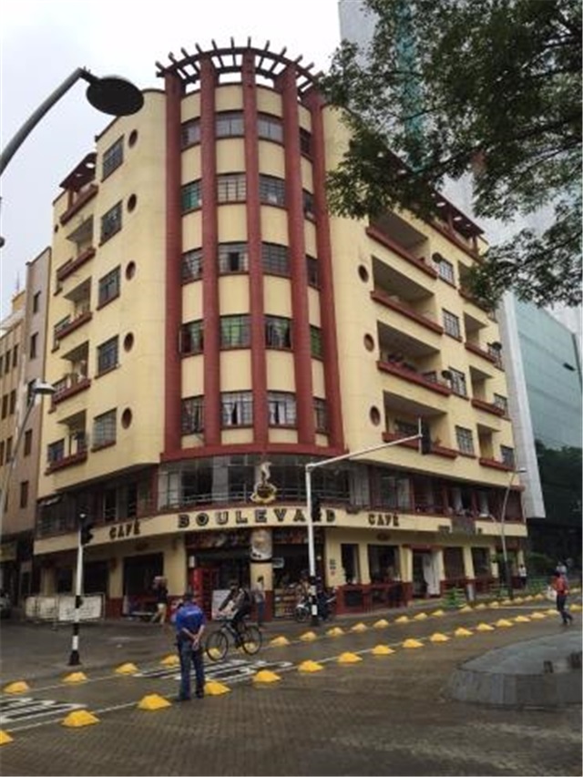 Edificio en venta en San Pedro, Cali, 3500 m² · foto 3 de 3