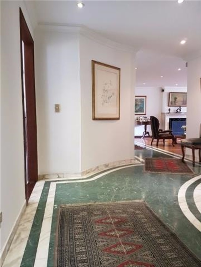 Apartment in Bogotá, El Refugio - More