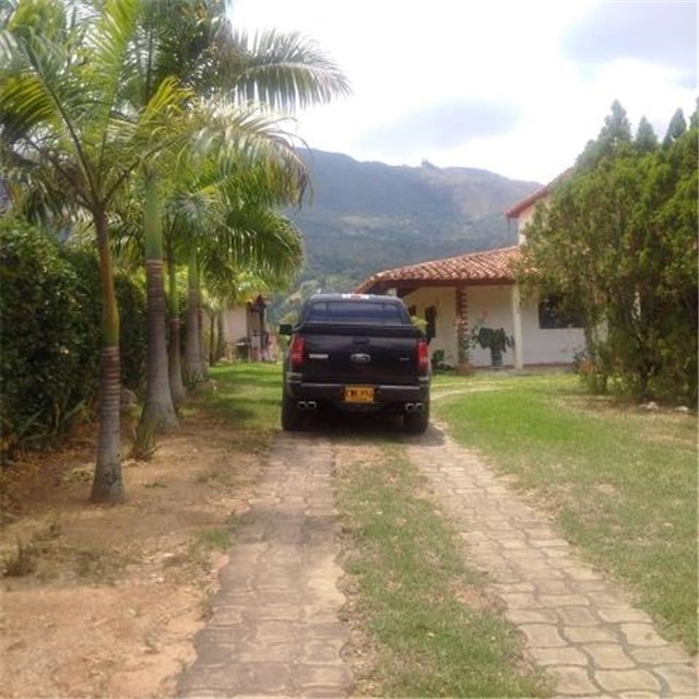 Finca en venta en El Guamo, Piedecuesta, 4000 m² · foto 4 de 24