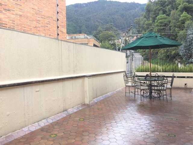 Apartamento de 3 alcobas en venta en Chico, Bogotá, 135 m² · foto 15 de 18