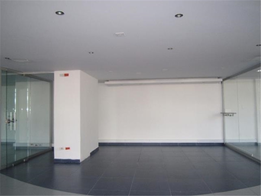 Local en Arriendo - Vista 2