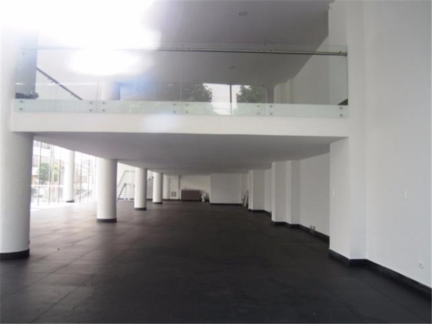 Local en Arriendo - Vista 3