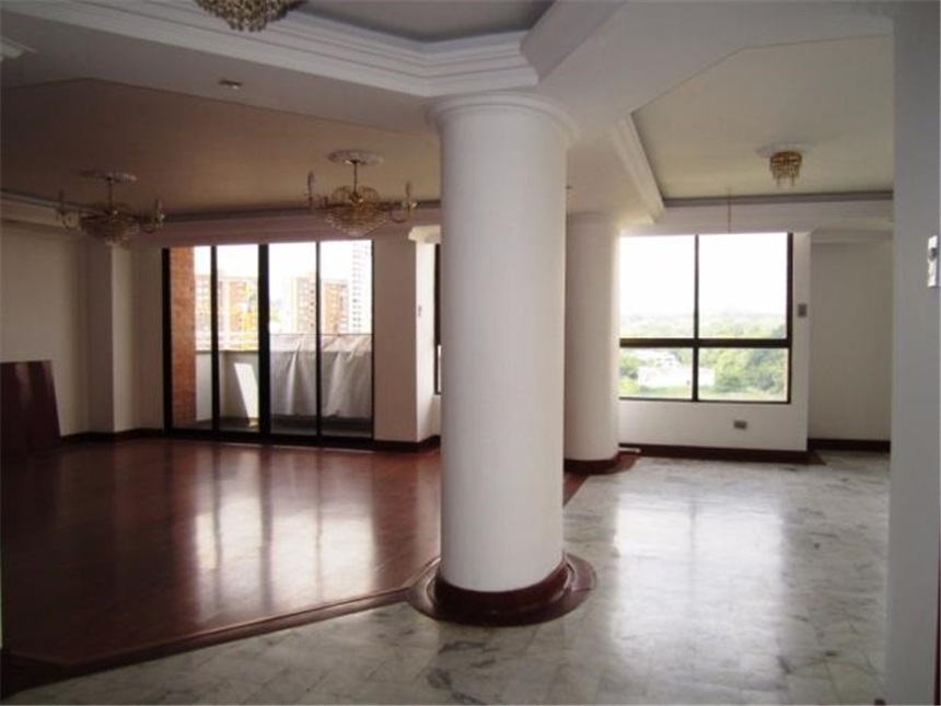 Apartamento en Arriendo - Prikaz 2