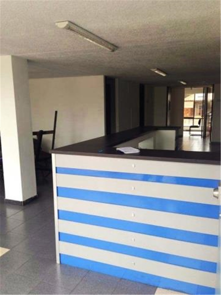 Local en Arriendo - Vista 4