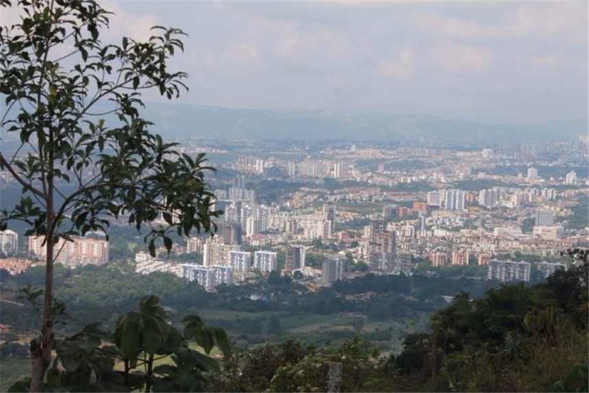 Casa de 2 alcobas en venta en Ruitoque Alto, Floridablanca, 1721 m² · foto 23 de 24