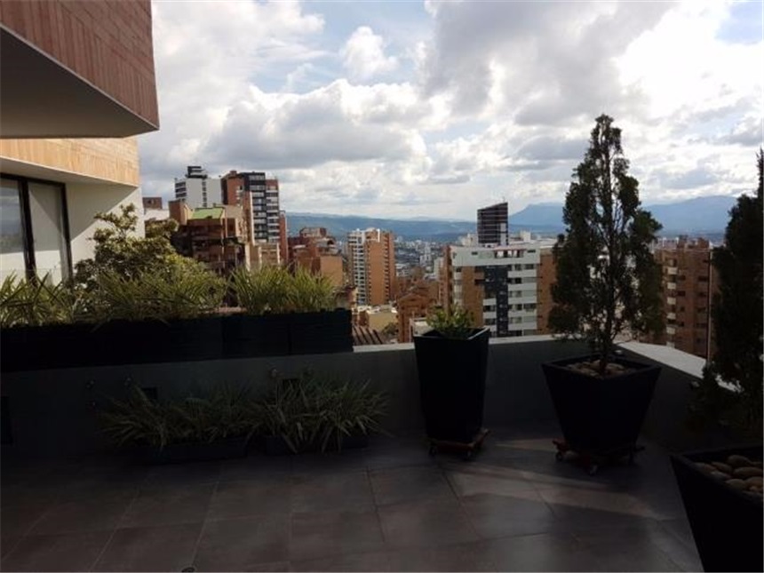 Apartamento de 2 alcobas en venta en Cabecera Del Llano, Bucaramanga, 328 m² · foto 16 de 24