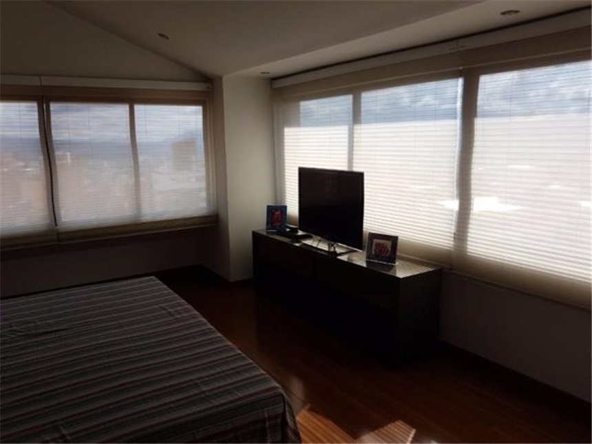 Apartamento de 2 alcobas en venta en Cabecera Del Llano, Bucaramanga, 328 m² · foto 12 de 24