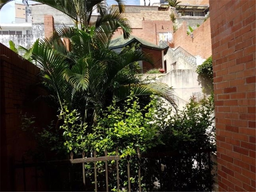 Apartamento de 2 alcobas en venta en Cabecera Del Llano, Bucaramanga, 84 m² · foto 6 de 14
