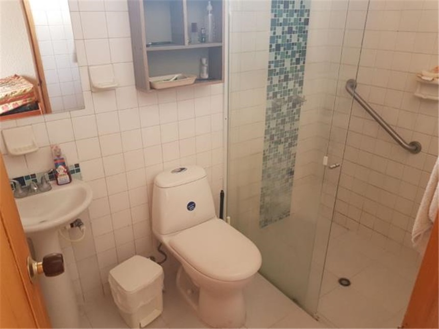Casa de 5 alcobas en venta en Sotomayor, Bucaramanga, 520 m² · foto 18 de 23