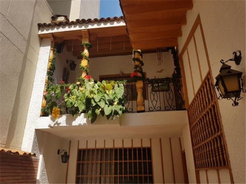 Casa de 5 alcobas en venta en Sotomayor, Bucaramanga, 520 m² · foto 12 de 23