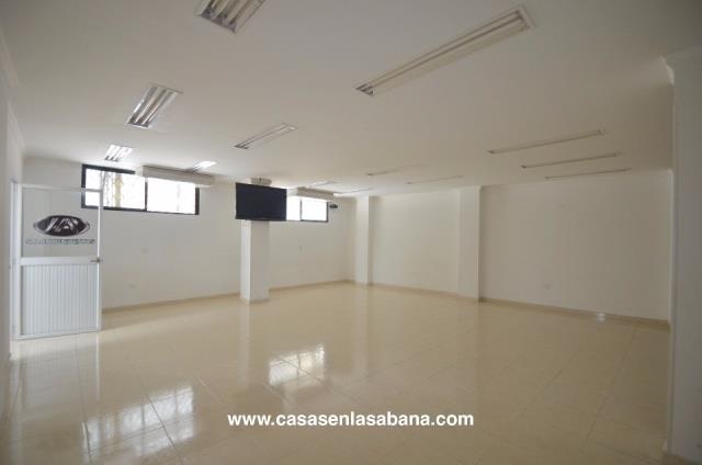 Edificio en venta en Centro, Neiva, 2115 m² · foto 9 de 24