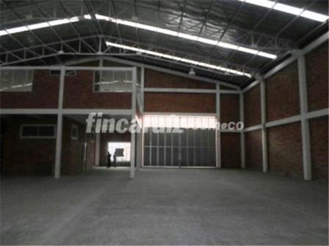 Bodega en arriendo en Las Villas De Mosquera, Mosquera, 2200 m² · foto 9 de 11