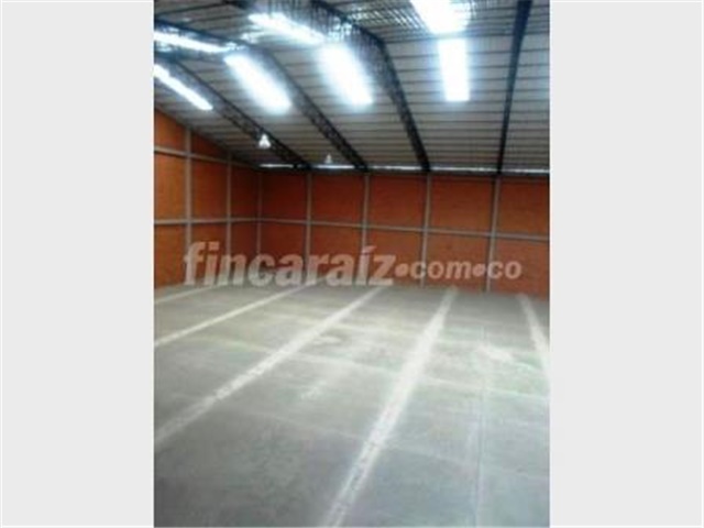 Bodega en arriendo en Las Villas De Mosquera, Mosquera, 4000 m² · foto 10 de 14