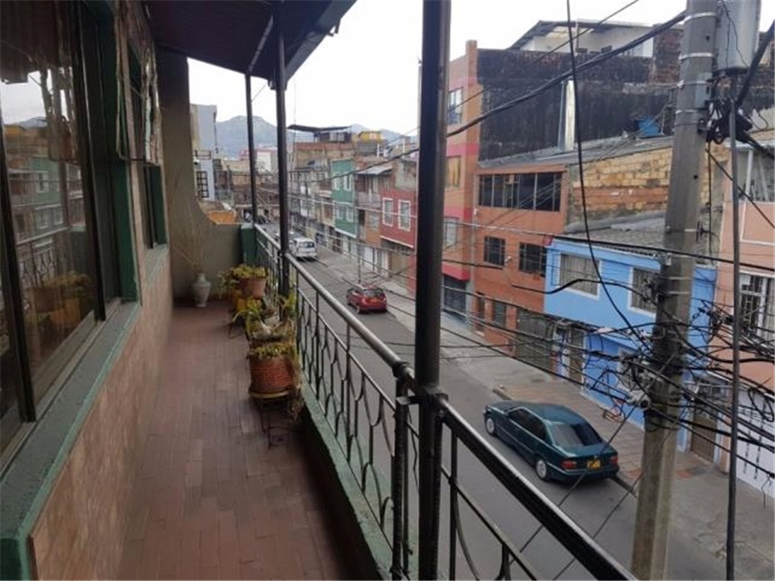 Casa en venta en Engativá, Bogotá · foto 8 de 18