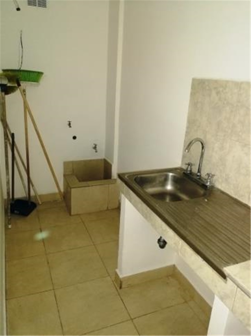 Local en Arriendo - Vista 3