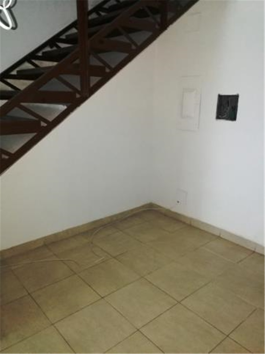 Local en Arriendo - Vista 2