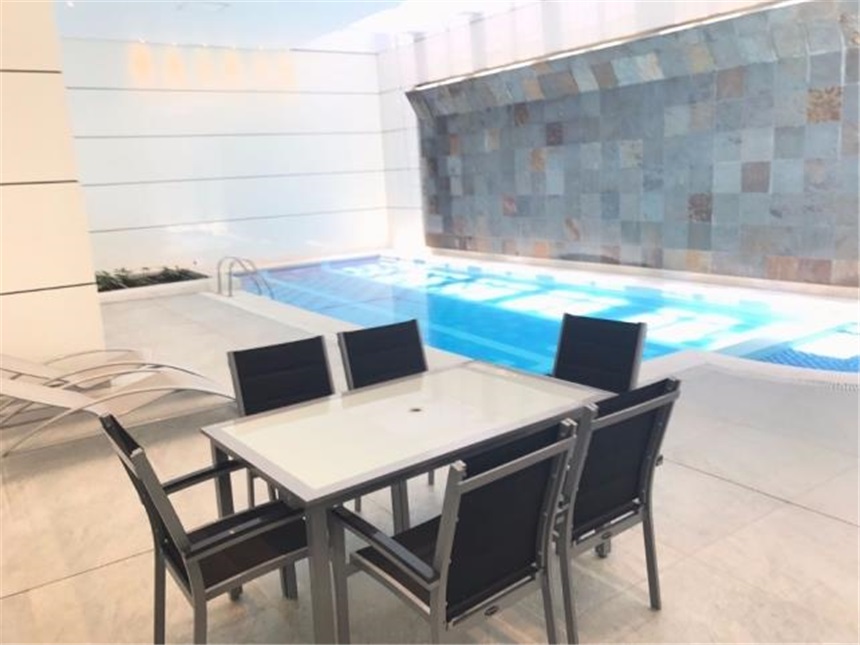 Apartamento de 4 alcobas en venta en Los Rosales, Bogotá, 467 m² · foto 22 de 23