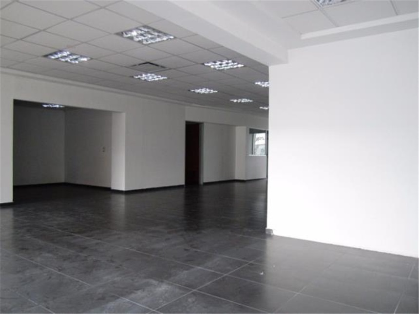 Local en Arriendo - Vista 2