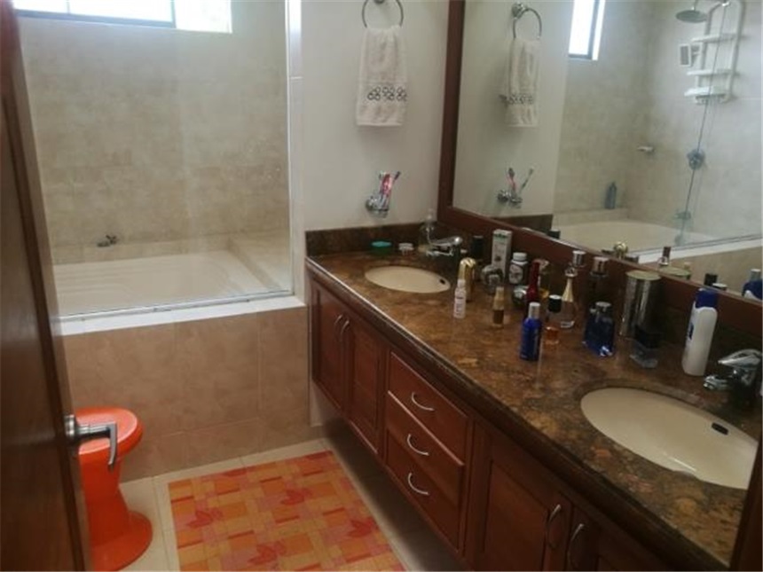 Casa en venta en Guaymaral, Bogotá · foto 16 de 24