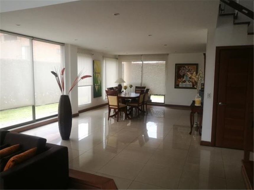Casa en venta en Guaymaral, Bogotá · foto 5 de 24