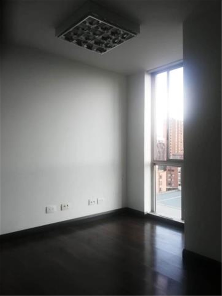 Oficina en Arriendo - Vista 2